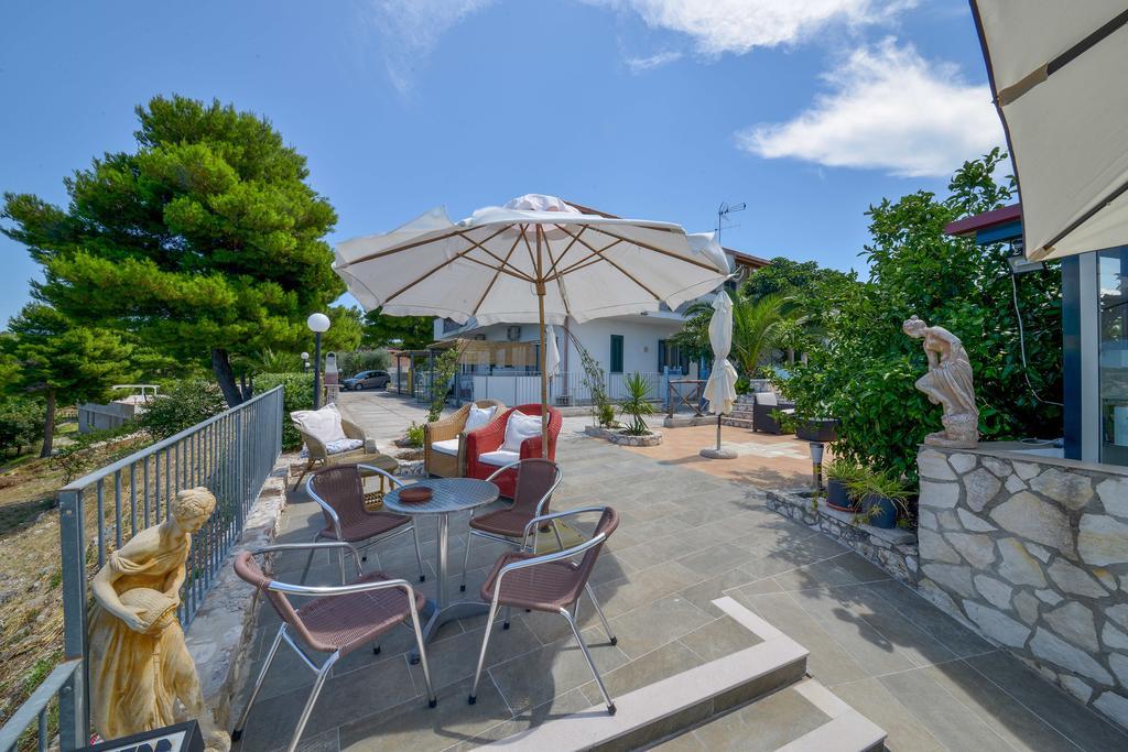 B&B Villa Nicoletta Пескичи Экстерьер фото