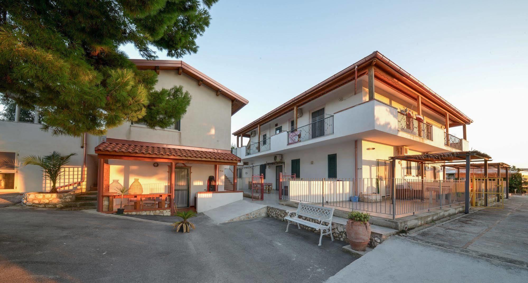 B&B Villa Nicoletta Пескичи Экстерьер фото